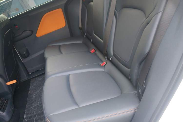 Used Bestune NAT 2023 PRO Comfortable Travel Battery-Swap Version 401km