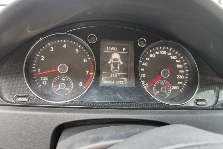 Used Volkswagen Magotan 2013 1.8TSI Luxury Model