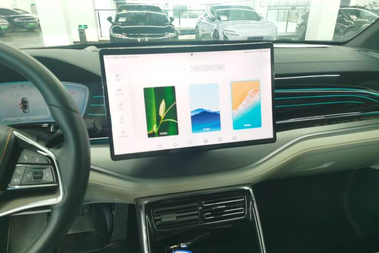 Used BYD Tang New Energy 2022 DM-p 215KM Four-Wheel Drive Flagship Model Audio And AC Panel