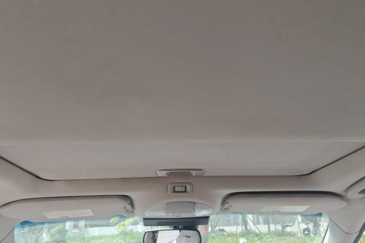 Used Infiniti QX60 2014 2.5 S/C Hybrid All-Wheel-Drive Versatile Edition Headliner