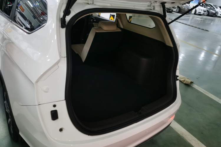 Used Baojun 310W 2017 1.5L Manual Fashion Edition China VI