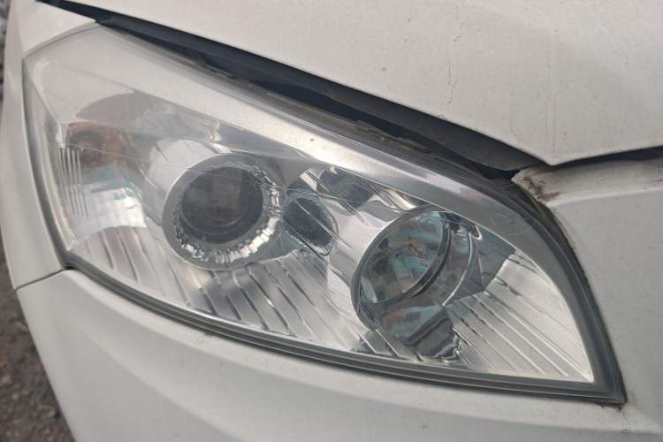 Used Jinbei Zhishang S30 2015 1.5L Manual Elite Model Right Front Headlight