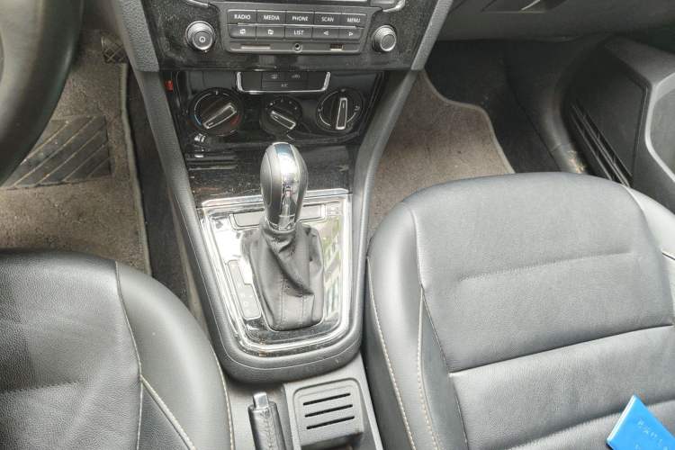 Used Volkswagen Bora 2017 1.6L Automatic Comfort Model