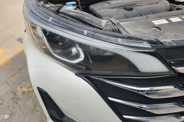 Used GAC Trumpchi M6 2019 270T DCT Prestige Edition (7-seater) China VI
