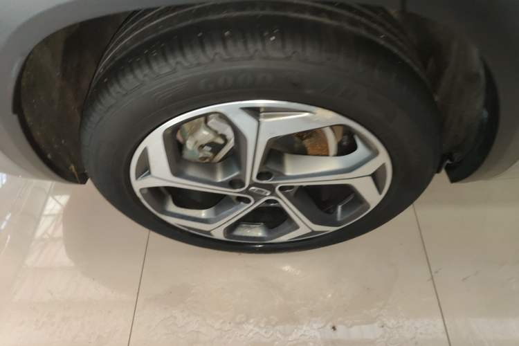 Used Geely Auto Monjaro L 2021 2.0TD DCT EVO Two-Wheel Drive Prestige Version
