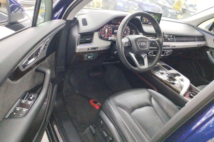 Used Audi Q7 2019 55 TFSI Technology Edition
