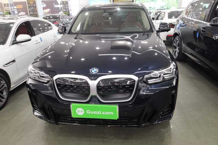 Used BMW iX3 2024 Leading Model