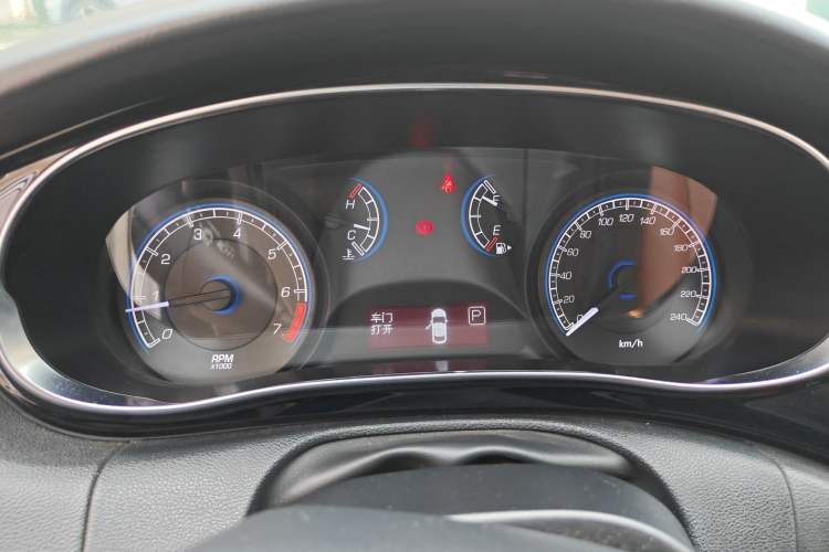 Used Fiat Viaggio 2012 1.4T Automatic Enjoyment Edition
