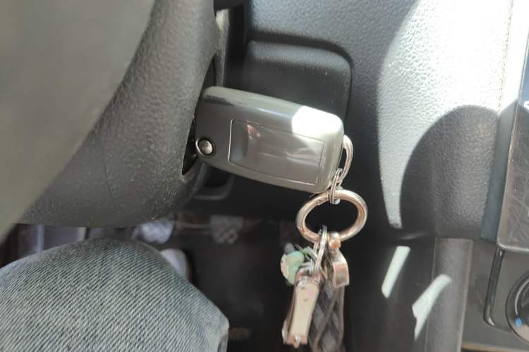 Used Volkswagen Polo 2014 1.4L Manual Fashion Edition Vehicle Key