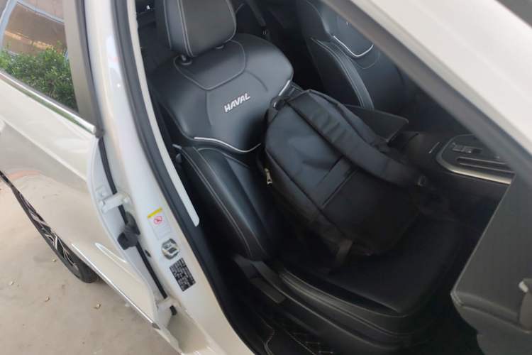 Used Haval JOLION 2021 1.5T Automatic Four-Door Version