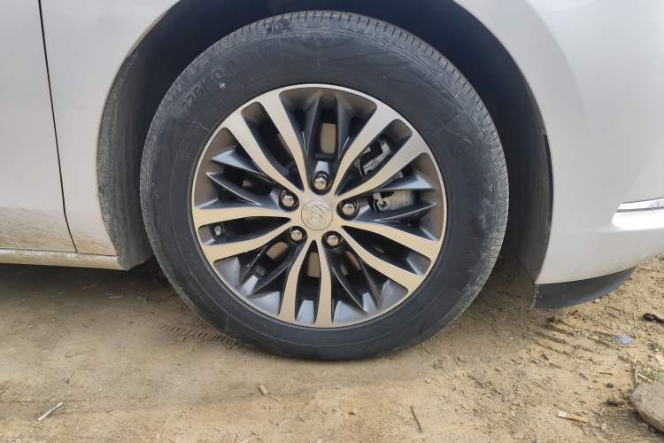 Used Buick GL8 2020 ES Land Cruiser 653T Comfort Edition