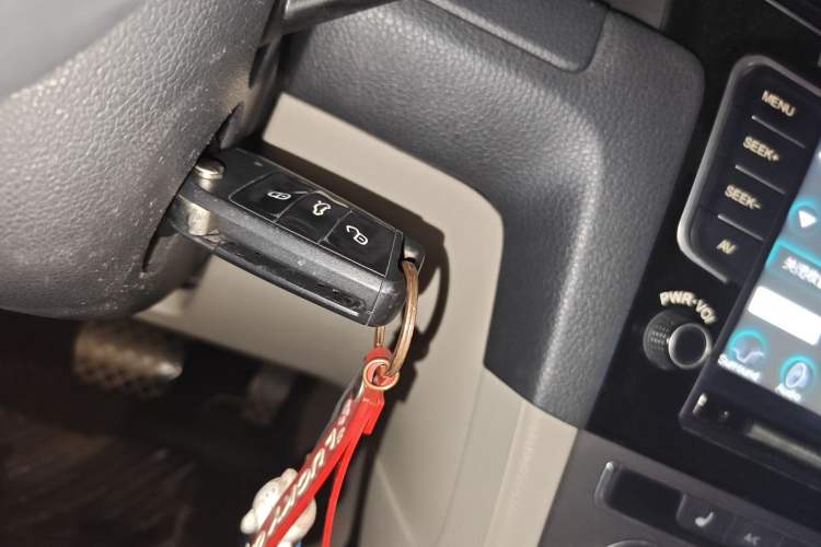 Used Volkswagen Golf 2014 1.6L Automatic Comfort Model Vehicle Key