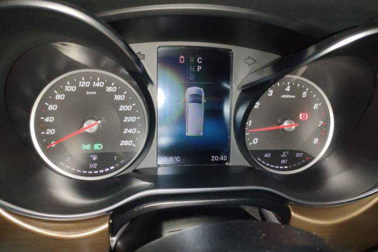 Used Mercedes-Benz V-Class 2022 V 260 Prestige Edition Instrument Cluster