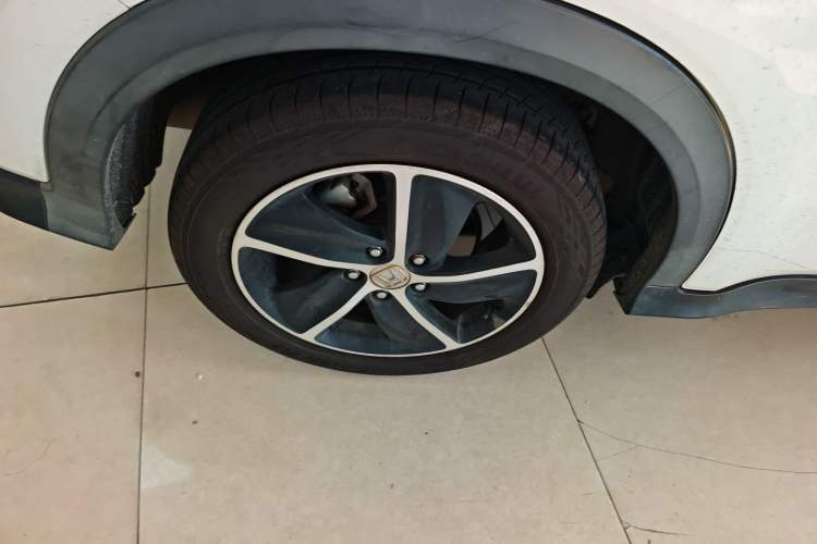 Used Honda Vezel 2020 1.5L CVT Pioneer Edition