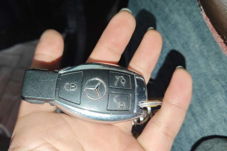 Used Mercedes-Benz GLC 2019 GLC 260 L 4MATIC Dynamic Model