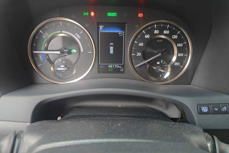 Used Toyota Alphard 2021 Dual-Engine 2.5L Luxury Edition