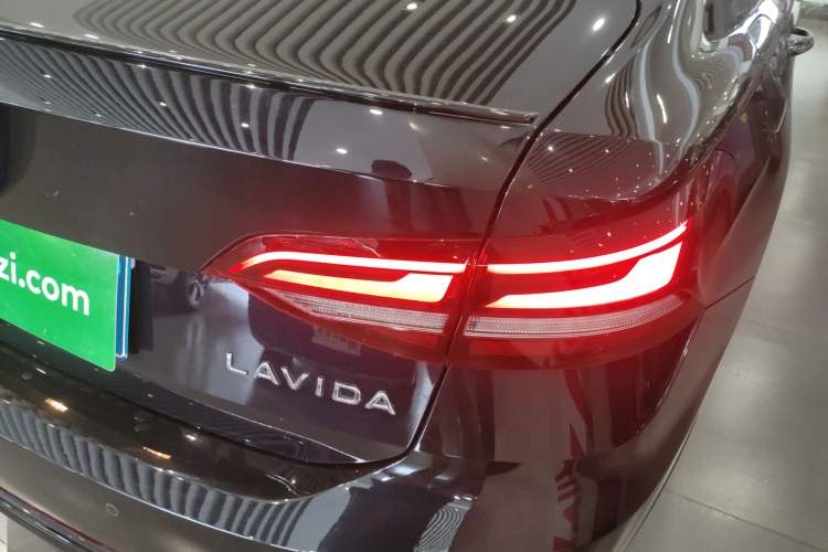 Used Volkswagen Lavida 2024 300TSI DSG Starry Sky Leading Edition Exterior 3