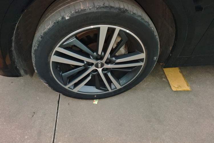 Used Audi Q5L 2020 Updated 40 TFSI Prestige Fashion Edition
