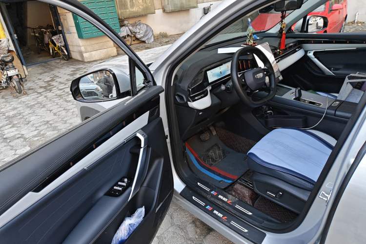 Used Geely Auto FX11 2024 1.5TD DCT Prestige Edition
