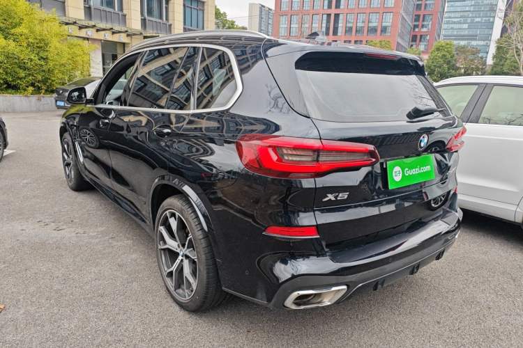 Used BMW X5 2022 Restyled xDrive 40Li M Sport Package