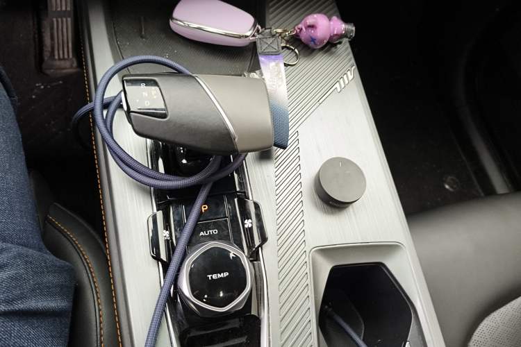 Used CHANGAN OSHAN Z6 New Energy 2023 ZhiDian iDD 150KM Flagship PLUS