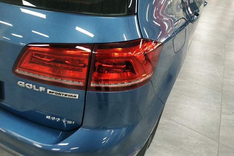 Used Volkswagen Golf Sportsvan 2019 280TSI Automatic Trendy Model China VI Standard