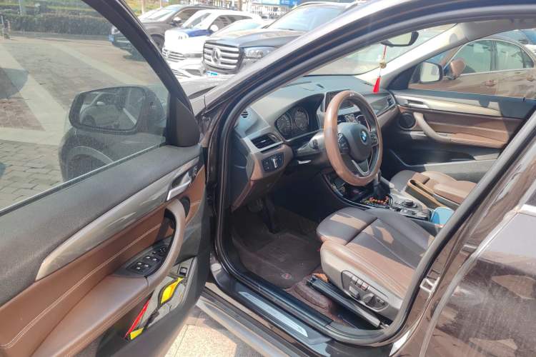 Used BMW X1 2019 sDrive18Li Premium Edition
