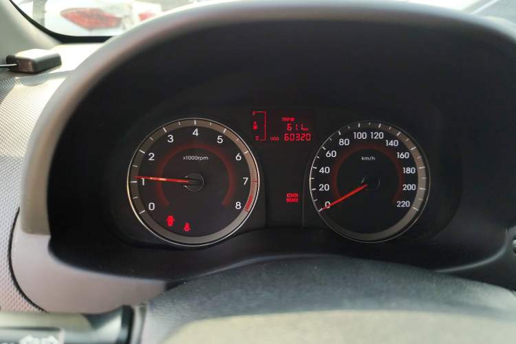 Used Hyundai Verna Ray 2014 1.4L Manual GLX