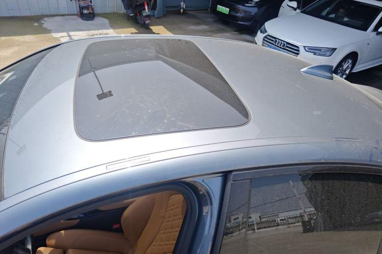 Used BMW 5 Series 2021 530i M Sport Package Roof