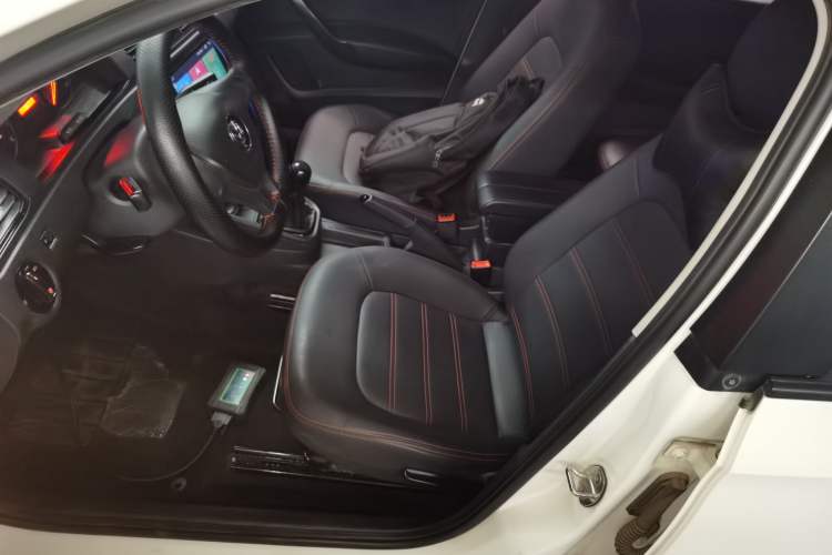 Used Volkswagen Santana 2016 1.4L Manual Fashion Edition