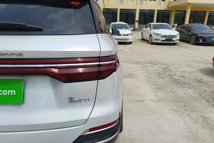 Used BYD Song Pro New Energy 2022 DM-i 110km Flagship Pro Model Right Rear Taillight