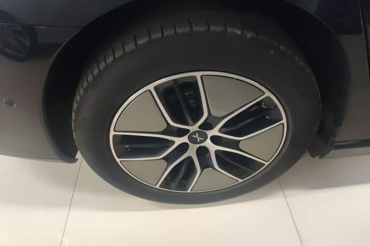 Used XPeng P7 2023 P7i 702 Pro