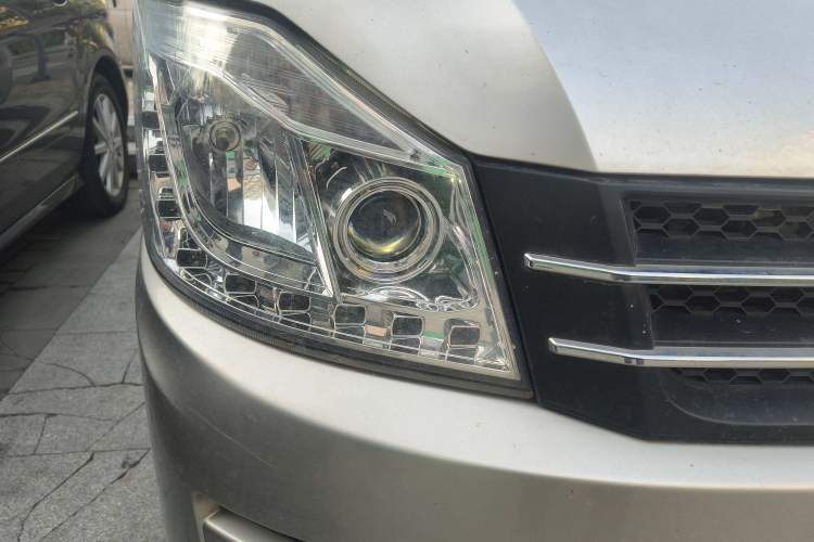 Used Kuayue V3 2021 1.2L Standard Edition 7-Seater Multi-Purpose Passenger Vehicle DK12C
