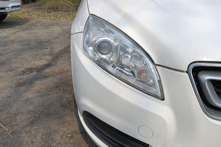 Used BAIC Senova D50 2014 1.5L manual standard version