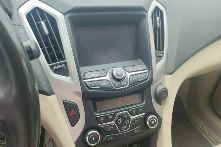 Used Chery Arrizo 7 2014 1.6L Manual Zhixiang Magic Edition