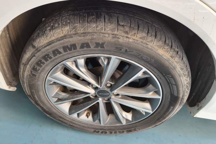 Used JETOUR X70 2020 1.5T DCT Comfort Edition 5-seater