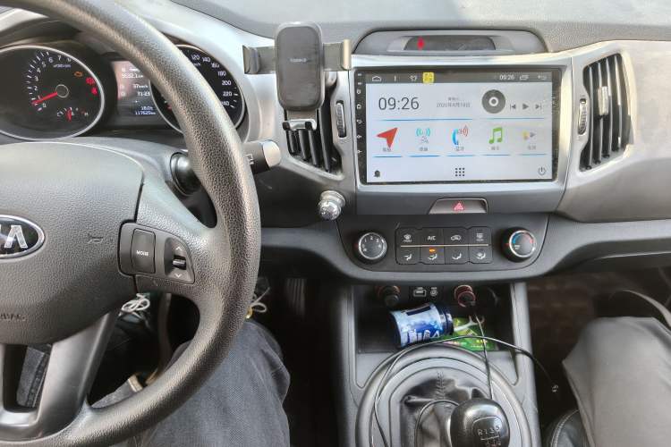 Used Kia Sportage R 2015 2.0L Manual Two-Wheel Drive GL Model
