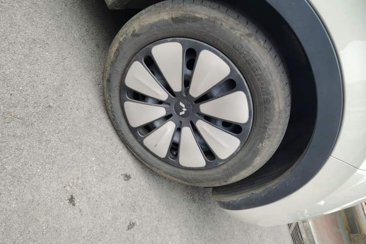 Used Wuling Bingo 2023 410 km Lingxi Deluxe Edition