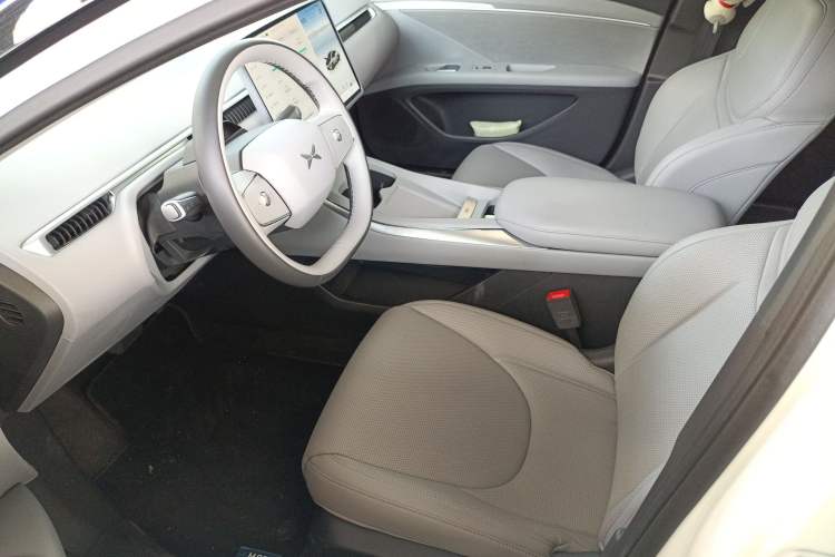 Used XPeng MONA M03 2024 620 with Ultra-Long Range