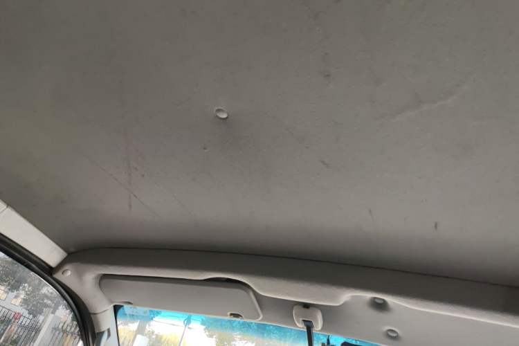 Used Jinbei Express 2017 2.0L Standard Version V19