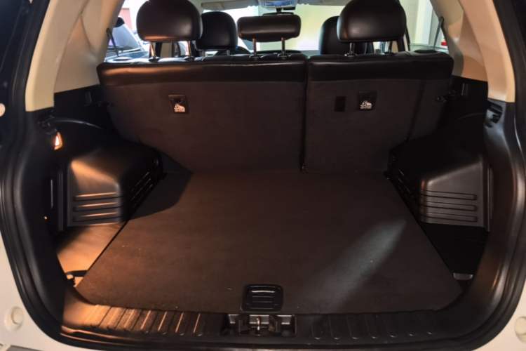 Used Geely Auto Vision X6 2016 1.3T CVT Flagship Model
