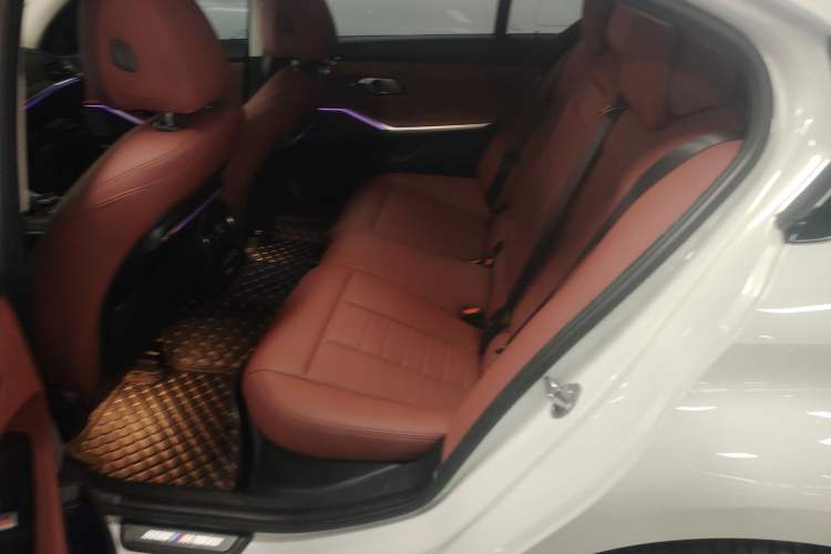 Used BMW 3 Series 2021 Second Facelift 325Li M Sport Night Edition Package Left Rear Seat