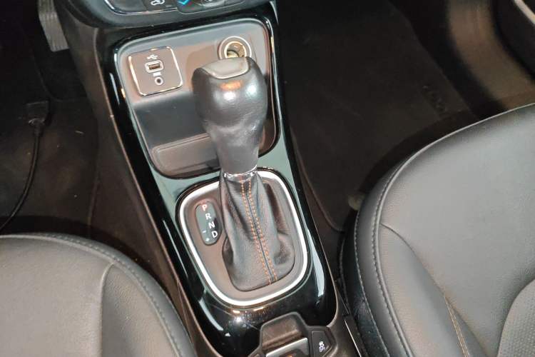 Used Jeep Compass 2017 200T Automatic Prestige Edition
