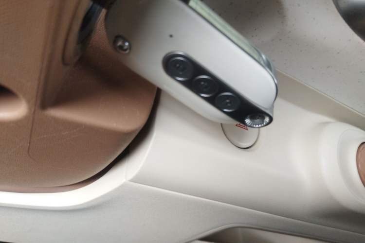 Used Wuling Hongguang MINIEV 2024 Third Generation 120 km Vehicle Key