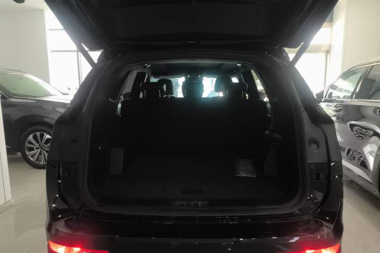 Used JETOUR X90 2022 Zilong 2.0T DCT Changsheng Edition 5-seater
