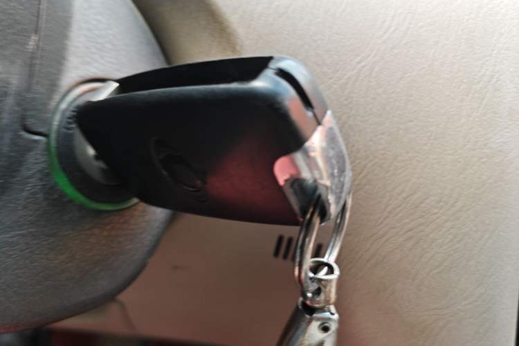 Used Geely Auto Vision 2013 1.5L Manual Comfort Model