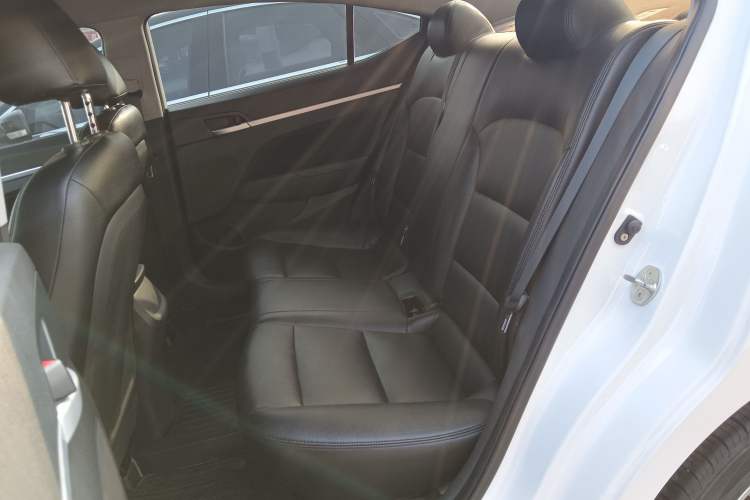 Used Hyundai Elantra (6th Generation / Lingdong) 2016 1.6L Automatic ZhiXuan – Elite Version
