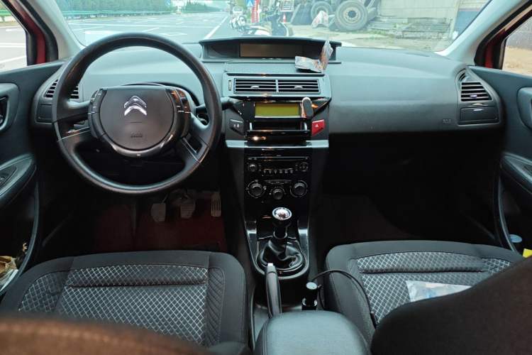 Used Citroen C-Quatre 2012 Sedan 1.6L Manual Prestige Model Center Console