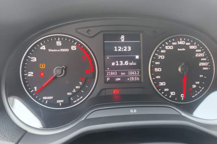 Used Audi Q2L 2018 35 TFSI Launch Exclusive Edition China V
