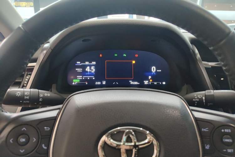 Used Toyota Camry 2021 Dual-Motor 2.5HG Luxury Edition Odometer Close Up